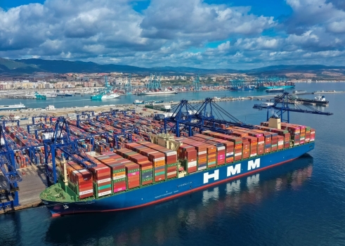 Los puertos españoles cerrarán 2022 con un récord de ingresos