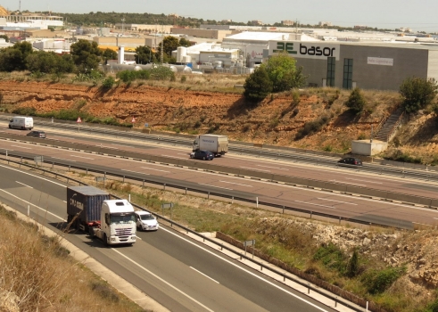 El Consejo de Ministros impulsa un régimen sancionador para la lucha contra la morosidad en el transporte de mercancías por carretera