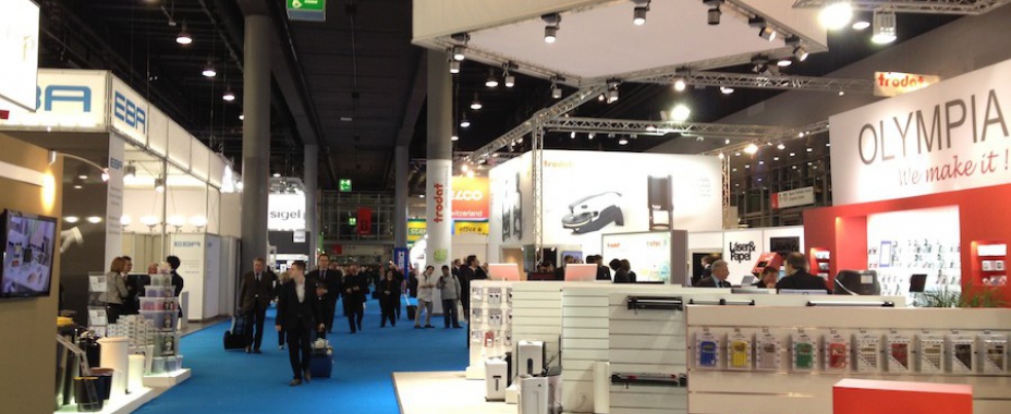 Exitosa visita de Asthon Cargo Valencia en la Paperworld 2014