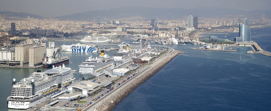El tráfico en el Puerto de Barcelona cierra el primer trimestre con un aumento del 18,5%