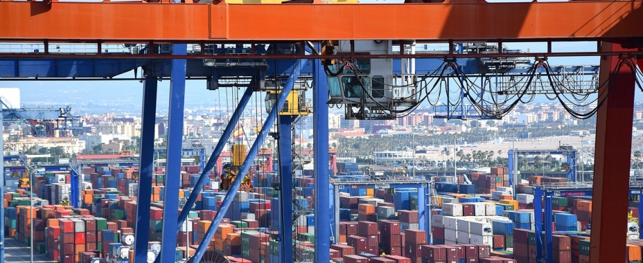 Puertos del Estado recopila todo el soporte normativo vigente para aplicar ayudas a la comunidad portuaria por el COVID-19